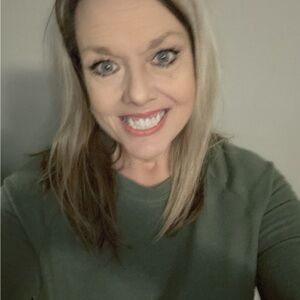 Meet your Posher, Carol